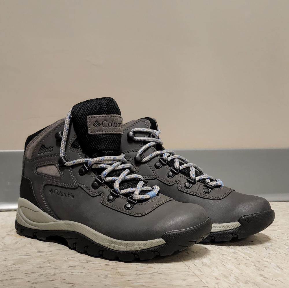 Columbia Gray and Black Women's Trail Hiking Boots